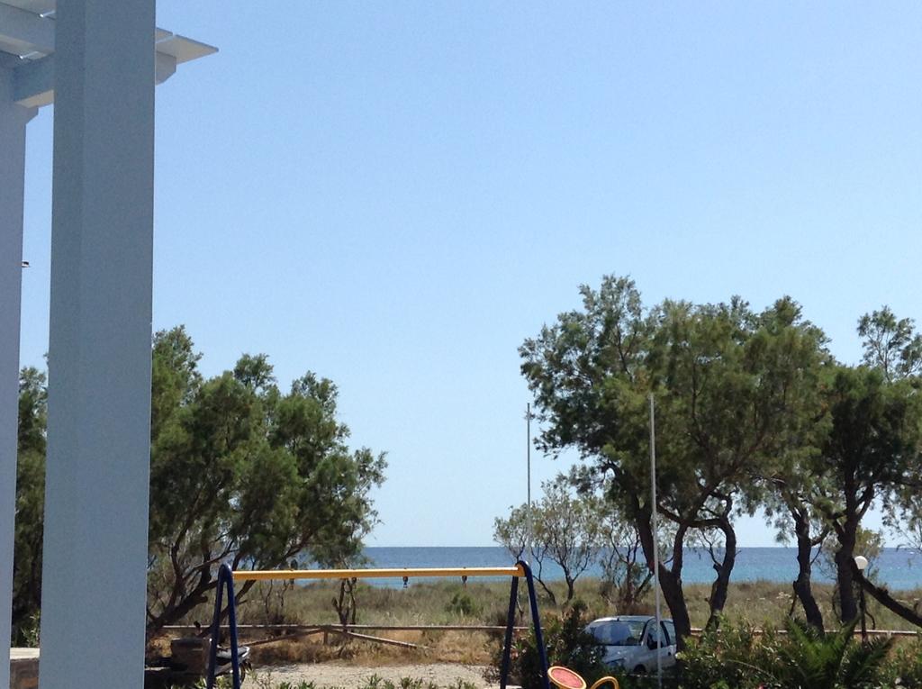 Nostos Beachfront Apartments & Studios Agios Ioannis  Exterior photo